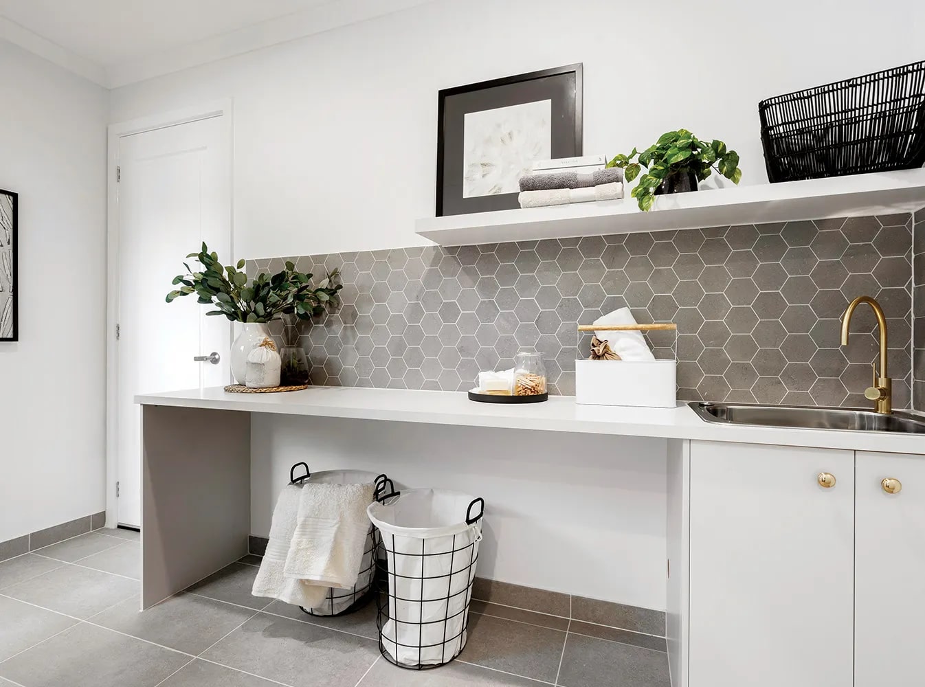 versatiles subway ceramic wall tiles